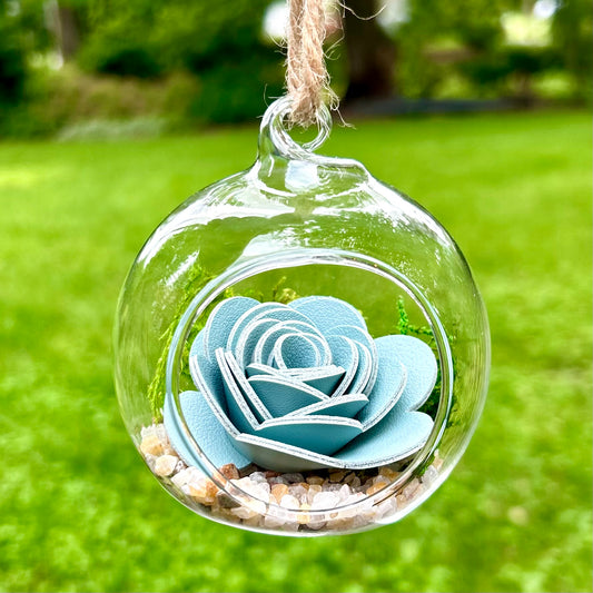 Hanging Terrarium “Mint to Be”